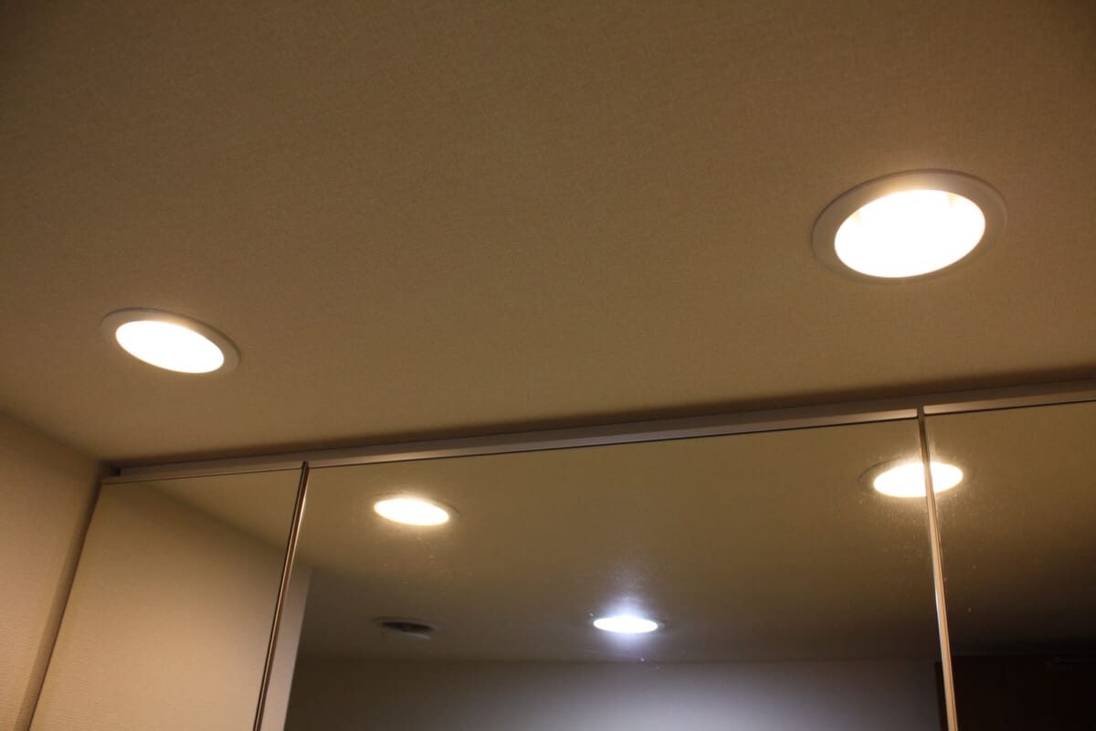 全居室ダウンライト